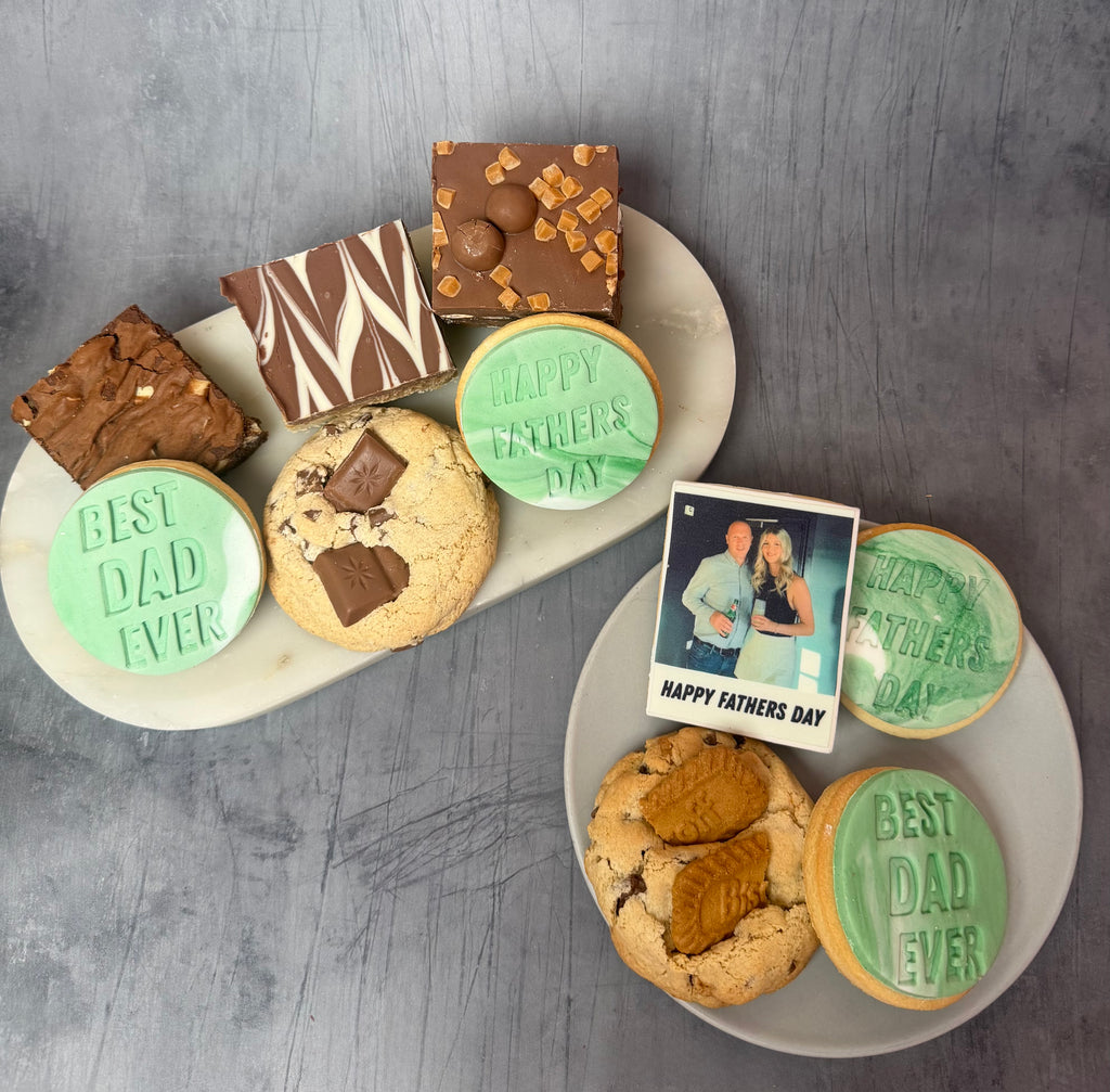 CUSTOMISABLE FATHERS DAY COOKIE BOX - CHANTRY PLACE COLLECTION 💙