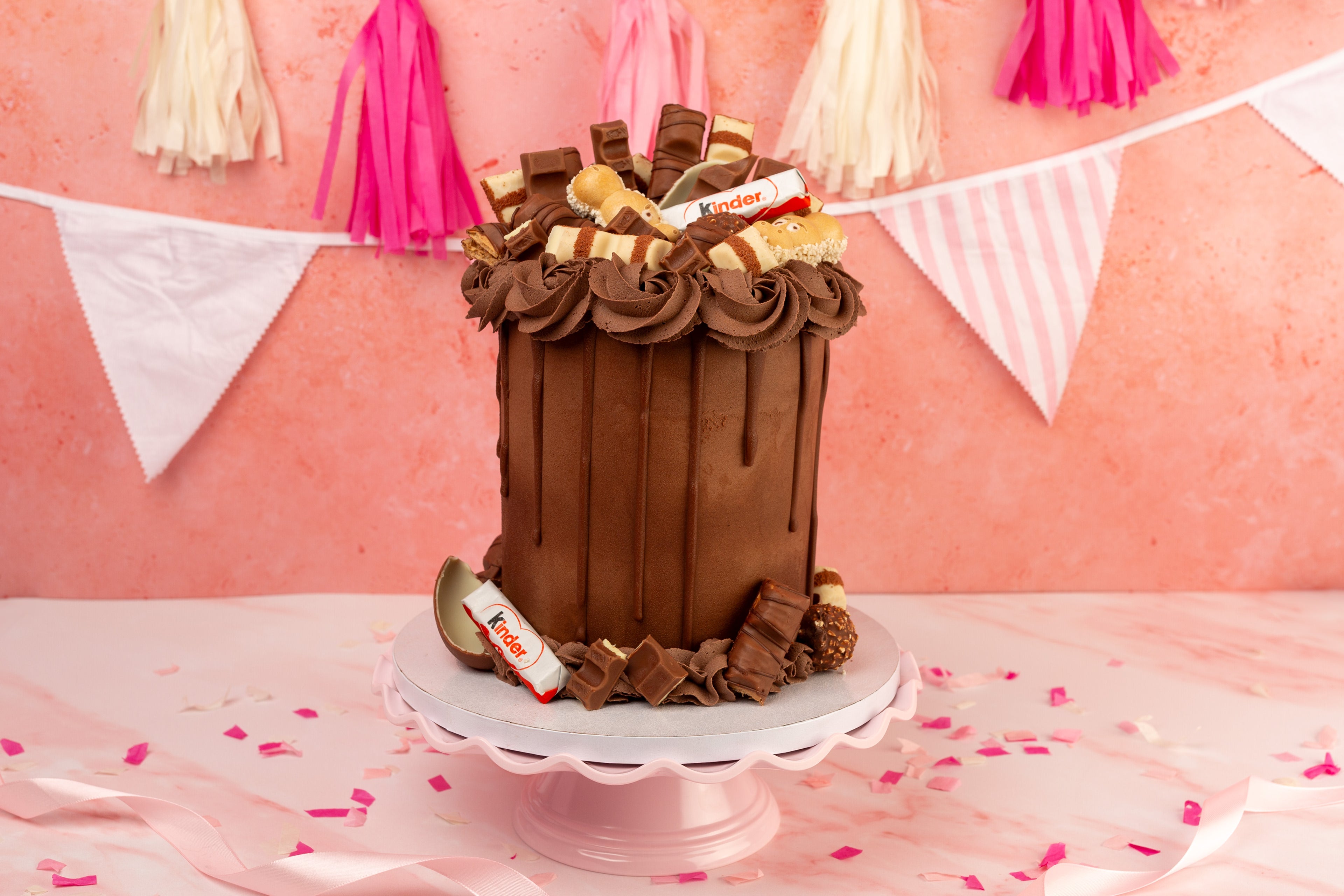 Kinder Bueno Overload Cake